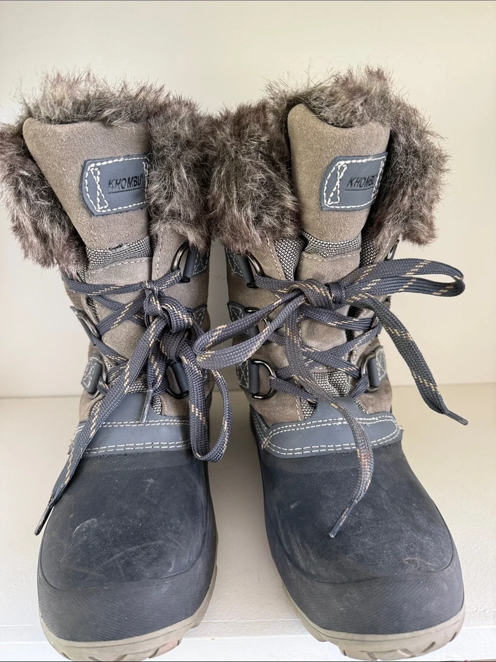 KHOMBU Women's Insulated Faux-Fur Winter Boots - Gray/Black